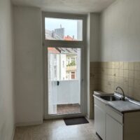 Ab sofort - 1 Zimmer, Küche, Duschbad und Balkon